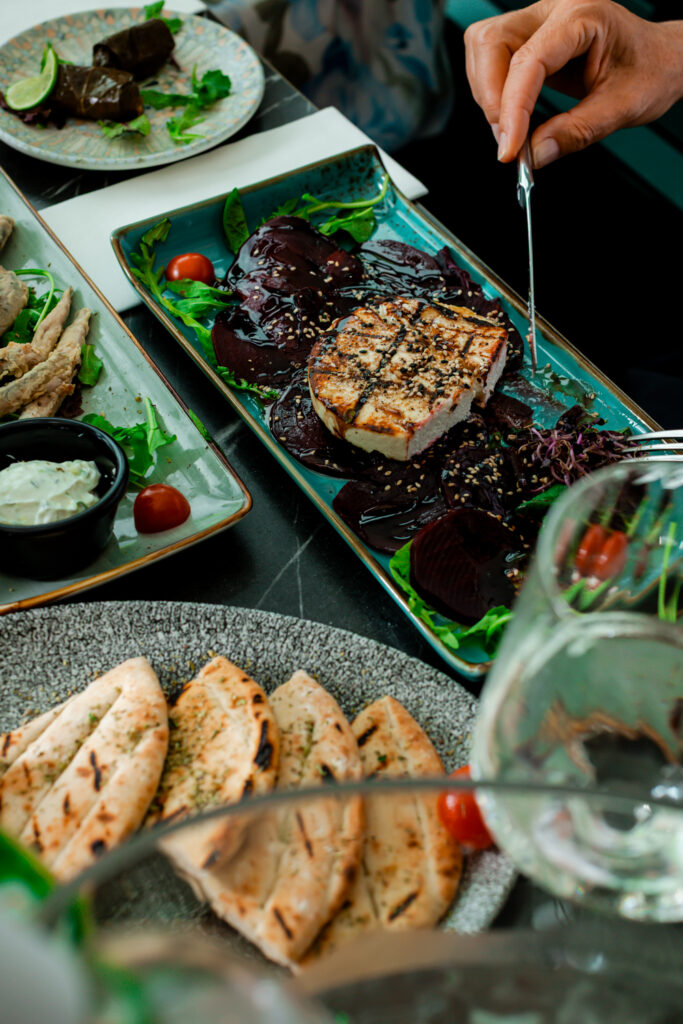 Grilled dish with bread at Abasto Hotel Dachau